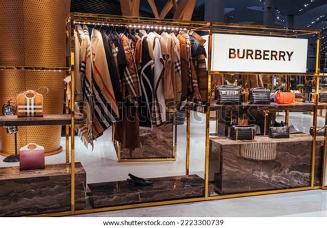 burberry shop dortmund|Burberry .